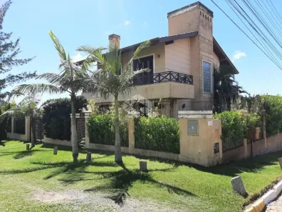 Casa com 3 Quartos à venda, 236m² no Morro do Ferraz, Garopaba