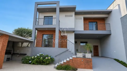 Casa de Condomínio com 4 Quartos à venda, 234m² no São Pedro, Juiz de Fora