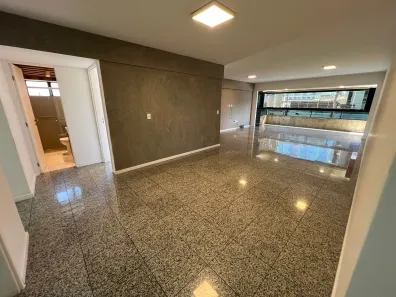 Apartamento com 4 Quartos para alugar, 160m² no Ponta Verde, Maceió