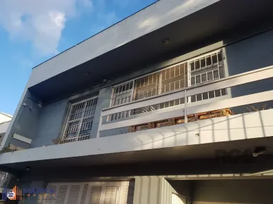 Imóvel Comercial à venda, 254m² no Medianeira, Porto Alegre