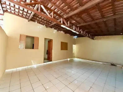 Casa com 3 Quartos à venda, 200m² no Residencial Recanto do Bosque, Goiânia