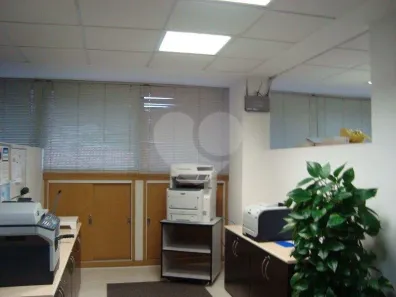 Prédio Comercial para alugar, 1918m² no Vila Pompéia, São Paulo