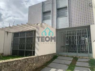 Sobrado com 8 Quartos à venda, 166m² no Centro, Taubaté