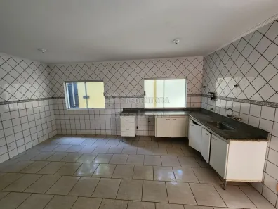 Sobrado com 3 Quartos à venda, 242m² no Vila Ideal, São José do Rio Preto