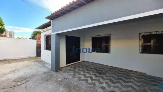 Casa com 3 Quartos à venda, 150m² no Parangaba, Fortaleza