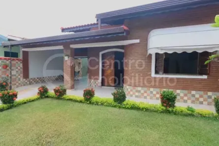 Casa com 3 Quartos à venda, 159m² no Jardim Tres Marias, Peruíbe