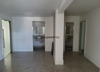 Sala Comercial à venda, 105m² no Praia da Costa, Vila Velha