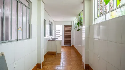 Casa com 2 Quartos para alugar, 90m² no Setor Campinas, Goiânia
