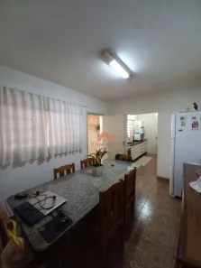 Casa com 3 Quartos à venda, 225m² no Vila Belvedere, Americana