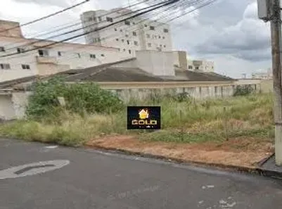 Lote/Terreno à venda, 360m² no Santa Mônica, Uberlândia