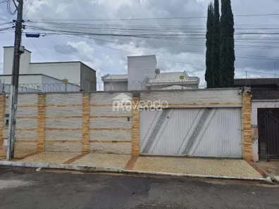 Casa com 3 Quartos à venda, 185m² no Residencial Flamingo, Goiânia