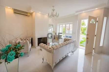 Casa de Condomínio com 4 Quartos à venda, 220m² no Bosque do Vianna, Cotia