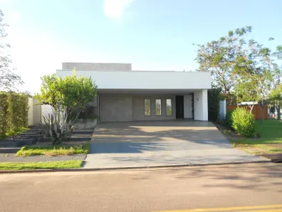 Casa de Condomínio com 4 Quartos à venda, 218m² no Cidade Jardim, Porto Velho