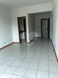 Sala Comercial à venda, 27m² no Gurigica, Vitória