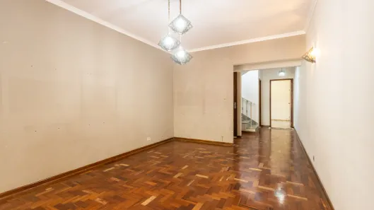 Casa com 3 Quartos à venda, 185m² no Parque São Domingos, São Paulo
