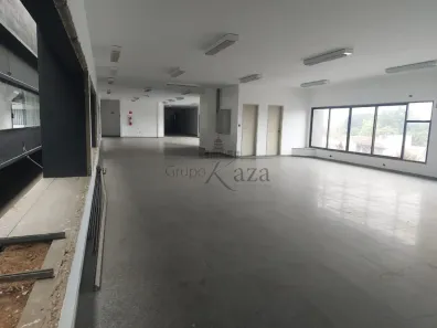 Ponto Comercial para alugar, 1200m² no Centro, São José dos Campos