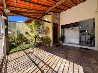 Casa com 3 Quartos à venda, 95m² no Santa Amélia, Belo Horizonte