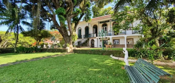 Casa de Condomínio com 7 Quartos à venda, 388m² no Santa Teresa, Rio de Janeiro