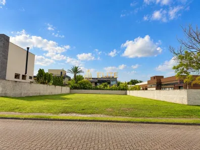 Lote/Terreno à venda, 1200m² no Condomínio Chácara Serimbura, São José dos Campos