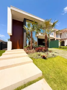 Casa de Condomínio com 4 Quartos à venda, 345m² no Cidade Alpha, Eusébio