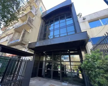Prédio Comercial com 16 Quartos à venda, 763m² no Auxiliadora, Porto Alegre