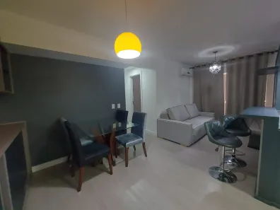 Apartamento com 2 Quartos à venda, 68m² no Jardim Carvalho, Porto Alegre