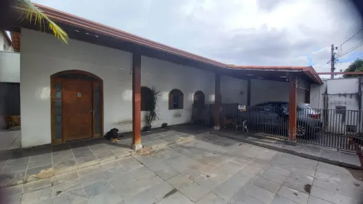 Casa com 3 Quartos à venda, 160m² no Santa Terezinha, Belo Horizonte