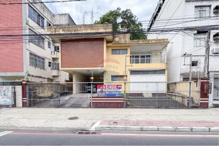 Casa com 4 Quartos à venda, 403m² no Jesus de Nazareth, Vitória