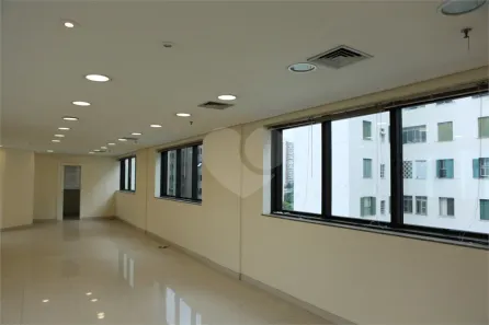 Sala Comercial à venda, 112m² no Santa Cecília, São Paulo