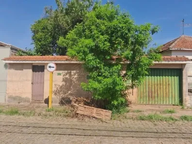 Casa com 3 Quartos à venda, 110m² no Centro, Araraquara