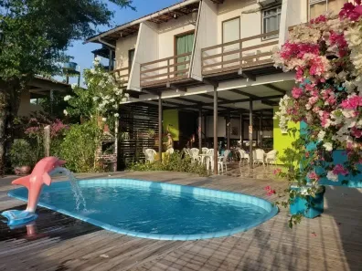 Imóvel Comercial com 11 Quartos à venda, 875m² no Algodoal, Maracanã
