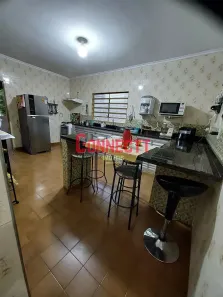 Casa com 4 Quartos à venda, 191m² no Vila Maria Luiza, Ribeirão Preto
