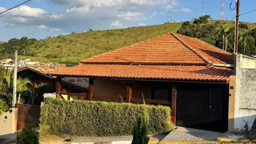 Casa com 2 Quartos para alugar, 300m² no Jardim Alvorada, Piracaia