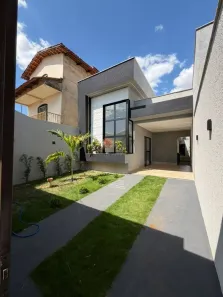 Casa com 3 Quartos à venda, 127m² no Cidade Vera Cruz, Aparecida de Goiânia