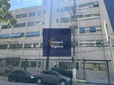 Prédio Comercial para alugar, 1000m² no Vila Olímpia, São Paulo