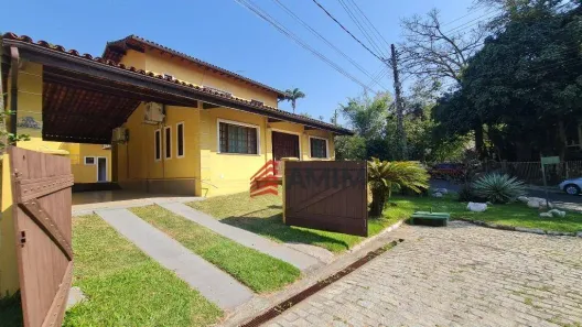 Casa de Condomínio com 4 Quartos à venda, 326m² no Vila Progresso, Niterói