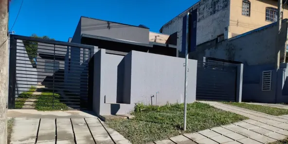 Casa com 3 Quartos à venda, 61m² no Santa Cândida, Curitiba