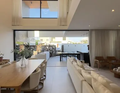 Casa de Condomínio com 4 Quartos à venda, 280m² no Recreio dos Bandeirantes, Rio de Janeiro
