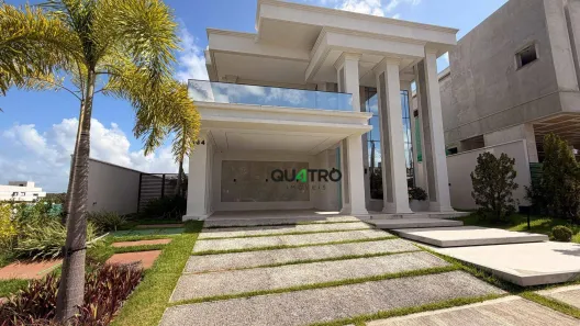 Casa de Condomínio com 4 Quartos à venda, 357m² no Cidade Alpha, Eusébio