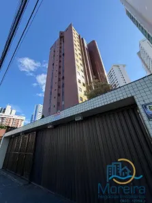 Apartamento com 4 Quartos para alugar, 240m² no Maurício de Nassau, Caruaru