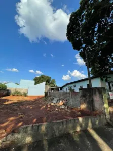 Lote/Terreno à venda, 275m² no Vila Santa Izabel, Maringá