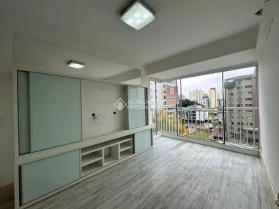 Apartamento com 2 Quartos para alugar, 70m² no Centro, Canoas