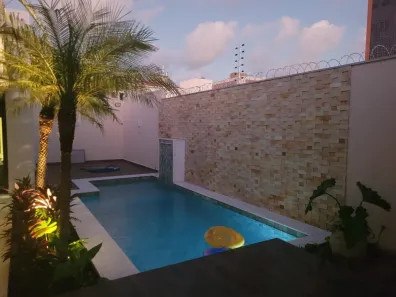 Casa com 4 Quartos à venda, 220m² no Altiplano Cabo Branco, João Pessoa