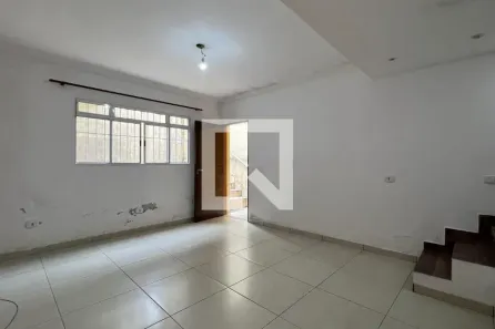 Casa com 2 Quartos para alugar, 84m² no Jardim Jacy, Guarulhos