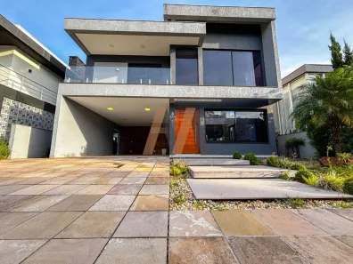 Casa de Condomínio com 4 Quartos para alugar, 379m² no Distrito Industrial, Cachoeirinha