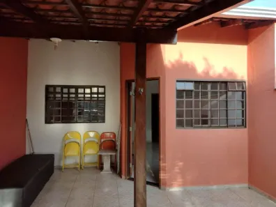 Casa com 3 Quartos à venda, 80m² no Jardim Pequena Londres, Londrina