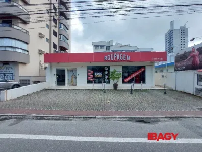 Ponto Comercial para alugar, 178m² no Kobrasol, São José