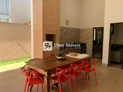 Casa com 3 Quartos à venda, 207m² no Jardim Botânico, Uberlândia