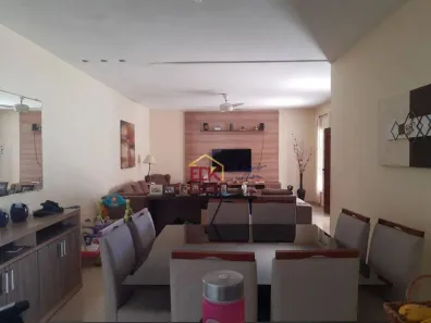 Casa com 3 Quartos à venda, 115m² no Esplanada Santa Terezinha, Taubaté