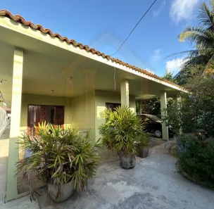 Casa com 4 Quartos à venda, 390m² no Petrópolis, Maceió